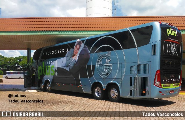 Viação Garcia 8814 na cidade de Santa Cruz do Rio Pardo, São Paulo, Brasil, por Tadeu Vasconcelos. Número da foto: #8414471.