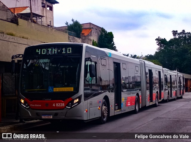 Express Transportes Urbanos Ltda 4 8228 na cidade de São Paulo, São Paulo, Brasil, por Felipe Goncalves do Vale. Número da foto: #8340159.