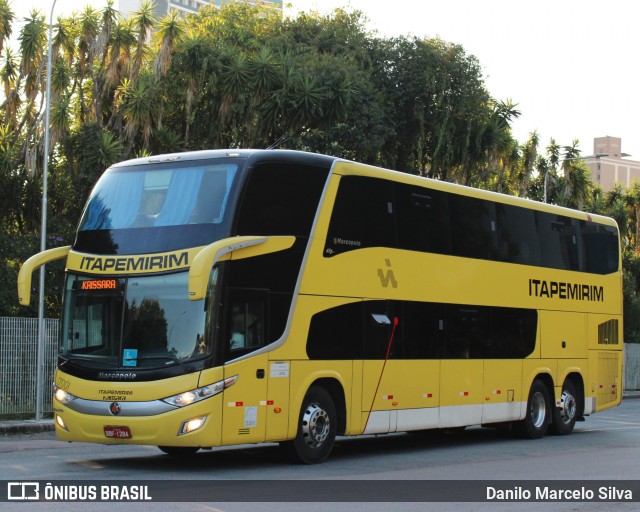 Viação Itapemirim 17001 na cidade de Curitiba, Paraná, Brasil, por Danilo Marcelo Silva. Número da foto: #8340830.