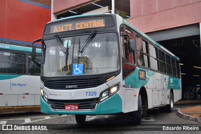 Autotrans Transportes Urbanos e Rodoviários 7329 na cidade de Uberlândia, Minas Gerais, Brasil, por Eduardo Ribeiro. ID da foto: 8344210.