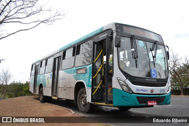 Transporte Urbano São Miguel 2133 na cidade de Uberlândia, Minas Gerais, Brasil, por Eduardo Ribeiro. ID da foto: 8341314.