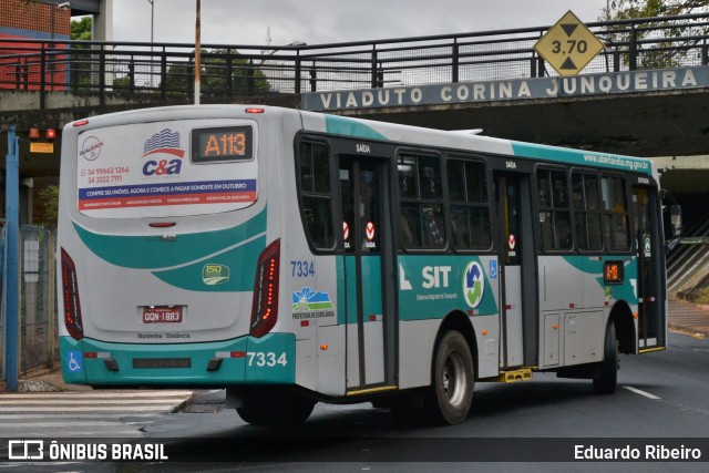 Autotrans Transportes Urbanos e Rodoviários 7334 na cidade de Uberlândia, Minas Gerais, Brasil, por Eduardo Ribeiro. Número da foto: #8344231.