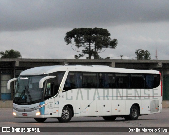 Auto Viação Catarinense 3430 na cidade de Curitiba, Paraná, Brasil, por Danilo Marcelo Silva. Número da foto: #8342648.