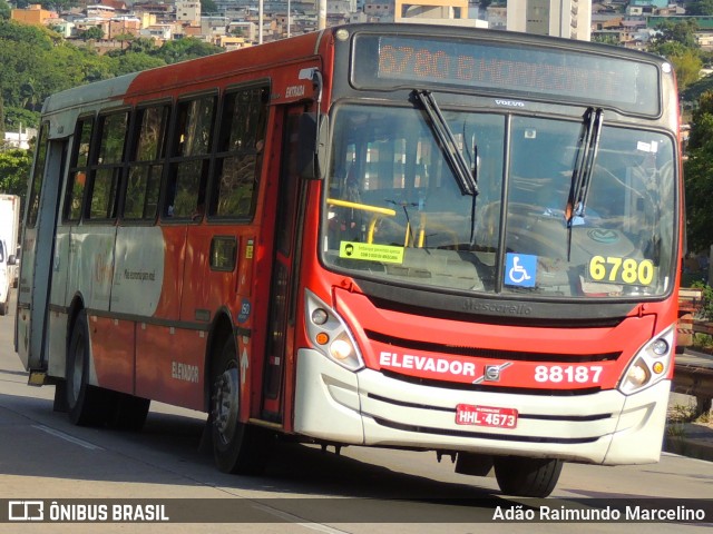 Viação Novo Retiro 88187 na cidade de Belo Horizonte, Minas Gerais, Brasil, por Adão Raimundo Marcelino. ID da foto: 8347228.