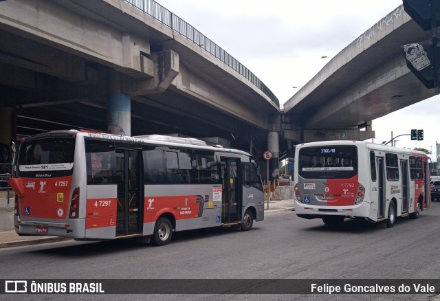 Pêssego Transportes 4 7297 na cidade de São Paulo, São Paulo, Brasil, por Felipe Goncalves do Vale. ID da foto: 8344798.