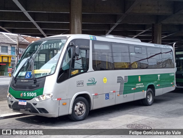 Move 5 5505 na cidade de São Paulo, São Paulo, Brasil, por Felipe Goncalves do Vale. Número da foto: #8345225.