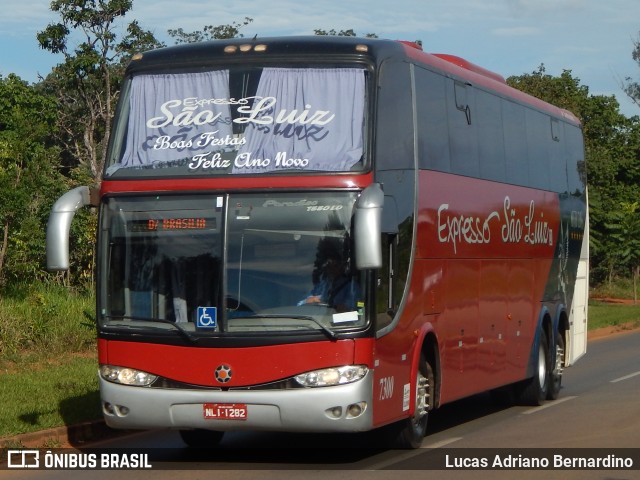 Expresso São Luiz 7300 na cidade de Brasília, Distrito Federal, Brasil, por Lucas Adriano Bernardino. Número da foto: #8345633.
