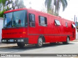 Motorhomes IAZ7356 na cidade de Bertioga, São Paulo, Brasil, por Thiago  Salles dos Santos. Número da foto: #:id.