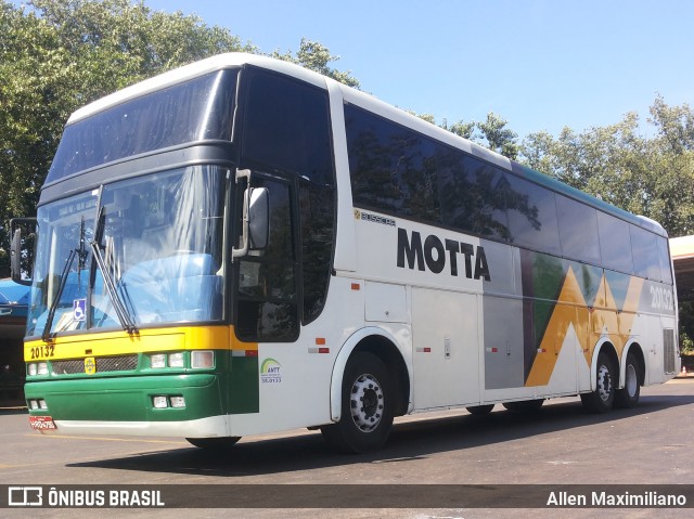Viação Motta 20132 na cidade de Ribeirão Preto, São Paulo, Brasil, por Allen Maximiliano. Número da foto: #8351421.