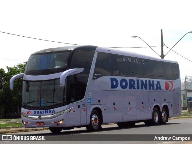 Dorinha Turismo 1920 na cidade de Pirapora, Minas Gerais, Brasil, por Andrew Campos. ID da foto: 8355364.