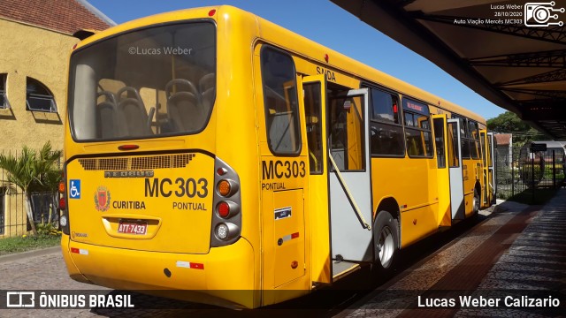 Auto Viação Mercês MC303 na cidade de Curitiba, Paraná, Brasil, por Lucas Weber Calizario. ID da foto: 8354108.