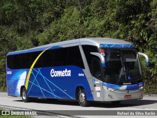 Viação Cometa 18529 na cidade de Petrópolis, Rio de Janeiro, Brasil, por Rafael da Silva Xarão. Número da foto: #8442848.