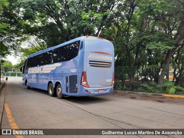 Viação Águia Branca 14007 na cidade de São Paulo, São Paulo, Brasil, por Guilherme Lucas Martins De Assunção. Número da foto: #8451668.
