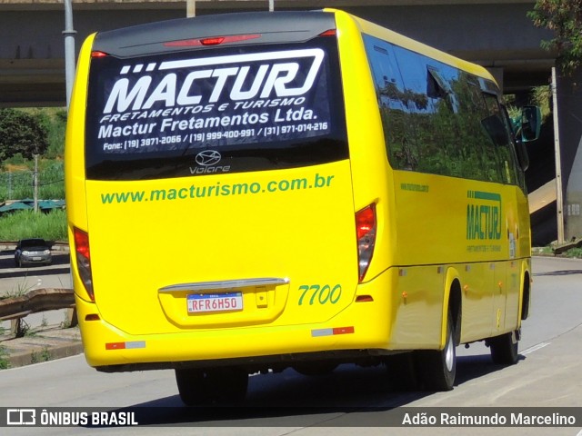 Mactur 7700 na cidade de Belo Horizonte, Minas Gerais, Brasil, por Adão Raimundo Marcelino. ID da foto: 8454807.