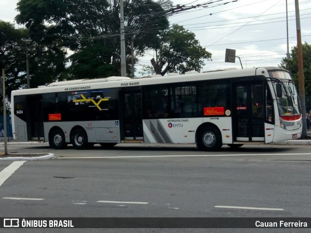 Metra - Sistema Metropolitano de Transporte 5424 na cidade de São Paulo, São Paulo, Brasil, por Cauan Ferreira. Número da foto: #8452296.