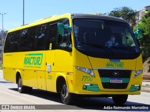 Mactur 7700 na cidade de Belo Horizonte, Minas Gerais, Brasil, por Adão Raimundo Marcelino. Número da foto: #8454799.