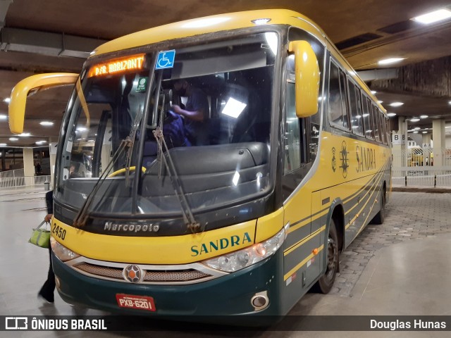 Viação Sandra 2450 na cidade de Belo Horizonte, Minas Gerais, Brasil, por Douglas Hunas. Número da foto: #8455793.