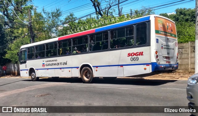 SOGIL - Sociedade de Ônibus Gigante Ltda. 069 na cidade de Gravataí, Rio Grande do Sul, Brasil, por Elizeu Oliveira. Número da foto: #8460844.