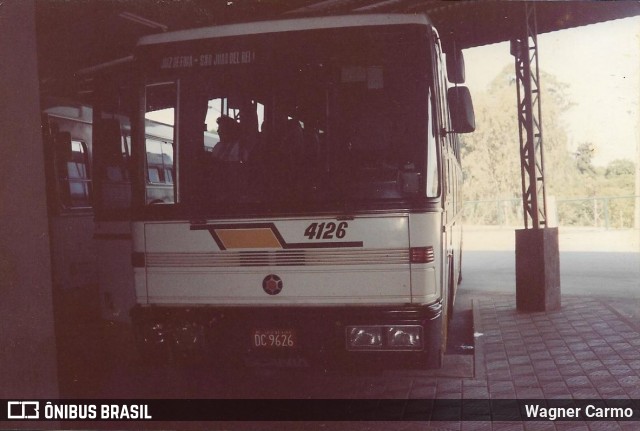 Transur - Transporte Rodoviário Mansur 4126 na cidade de Barbacena, Minas Gerais, Brasil, por Wagner Carmo. Número da foto: #8458537.
