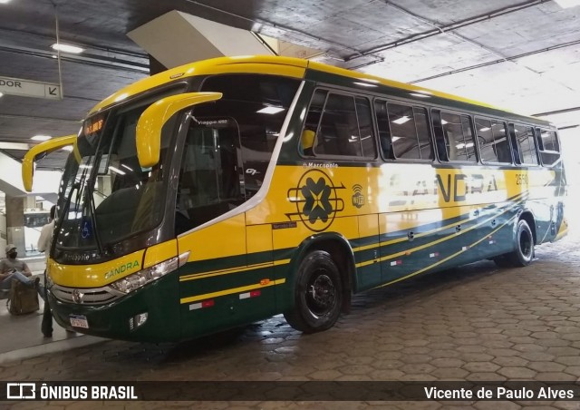 Viação Sandra 2550 na cidade de Belo Horizonte, Minas Gerais, Brasil, por Vicente de Paulo Alves. Número da foto: #8460686.