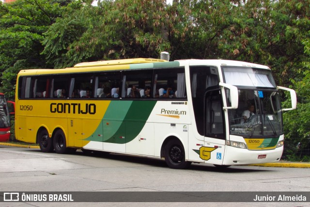 Empresa Gontijo de Transportes 12050 na cidade de São Paulo, São Paulo, Brasil, por Junior Almeida. ID da foto: 8463209.