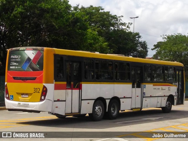 Empresa Metropolitana 312 na cidade de Recife, Pernambuco, Brasil, por João Guilherme. ID da foto: 8465406.