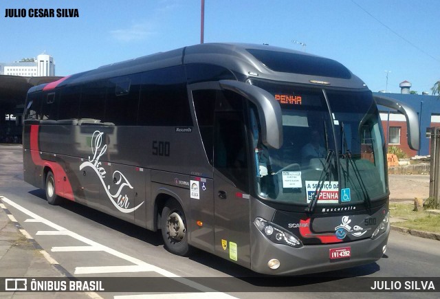 Ika Tur 500 na cidade de Porto Alegre, Rio Grande do Sul, Brasil, por JULIO SILVA. Número da foto: #8468639.