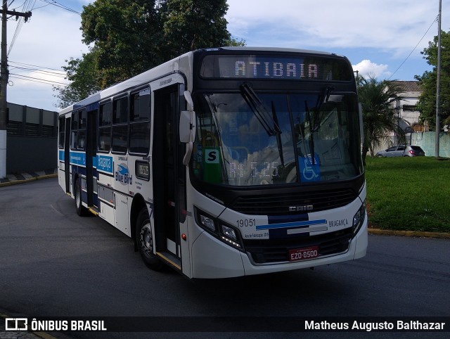 Auto Viação Bragança 19051 na cidade de Bragança Paulista, São Paulo, Brasil, por Matheus Augusto Balthazar. Número da foto: #8468058.
