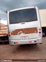 Ônibus Particulares  na cidade de Água Clara, Mato Grosso do Sul, Brasil, por Jonas Miranda. ID da foto: :id.