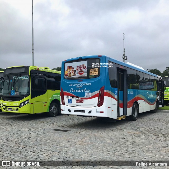 Viação Pendotiba RJ 211.002 na cidade de Niterói, Rio de Janeiro, Brasil, por Felipe Alcantara. Número da foto: #8474736.