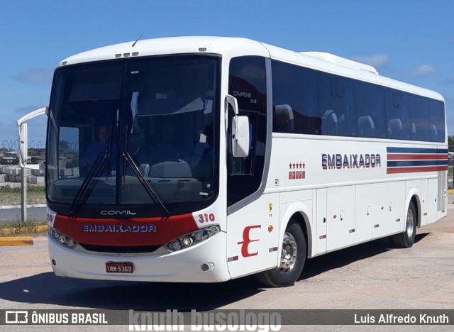 Expresso Embaixador 310 na cidade de Rio Grande, Rio Grande do Sul, Brasil, por Luis Alfredo Knuth. Número da foto: #8474069.