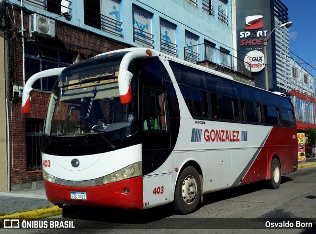 Gonzalez 403 na cidade de Rivera, Uruguai, por Osvaldo Born. ID da foto: 8476821.