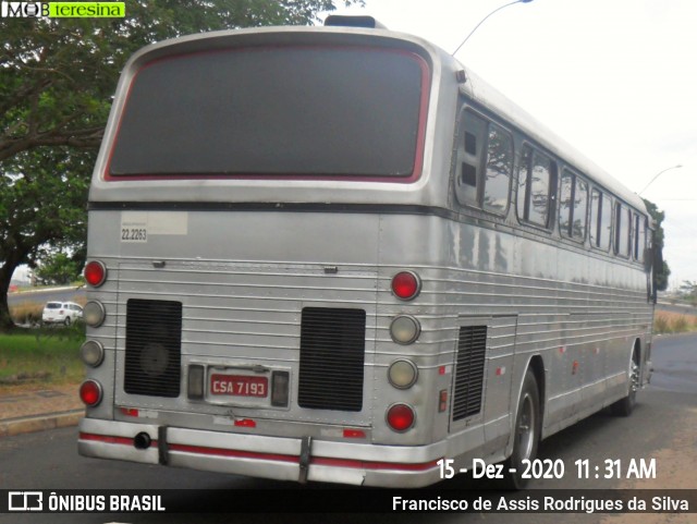 Ônibus Particulares 2967 na cidade de Teresina, Piauí, Brasil, por Francisco de Assis Rodrigues da Silva. ID da foto: 8475894.