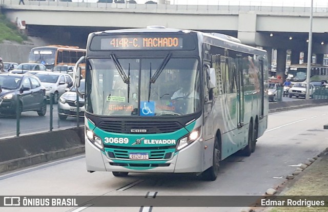 Expresso Luziense > Territorial Com. Part. e Empreendimentos 30689 na cidade de Belo Horizonte, Minas Gerais, Brasil, por Edmar Rodrigues. Número da foto: #8477505.