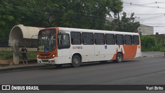 Expresso Coroado 0611013 na cidade de Manaus, Amazonas, Brasil, por Yuri Brito. Número da foto: #8479141.