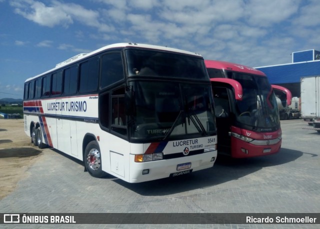 Lucretur Viagens e Turismo 3541 na cidade de Santa Catarina, Brasil, por Ricardo Schmoeller. ID da foto: 8479044.