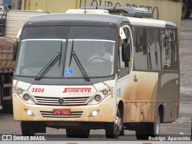 Sudeste Transporte e Turismo 3800 na cidade de Conselheiro Lafaiete, Minas Gerais, Brasil, por Rodrigo  Aparecido. ID da foto: 8483298.