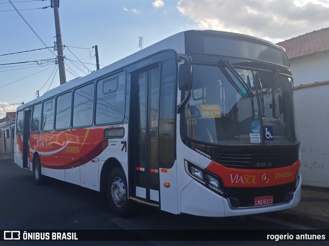 ViaSol Transportes Rodoviários 214054 na cidade de Rio Claro, São Paulo, Brasil, por Rogerio Antunes. Número da foto: #8486569.