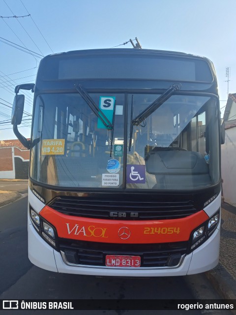 ViaSol Transportes Rodoviários 214054 na cidade de Rio Claro, São Paulo, Brasil, por Rogerio Antunes. Número da foto: #8486578.