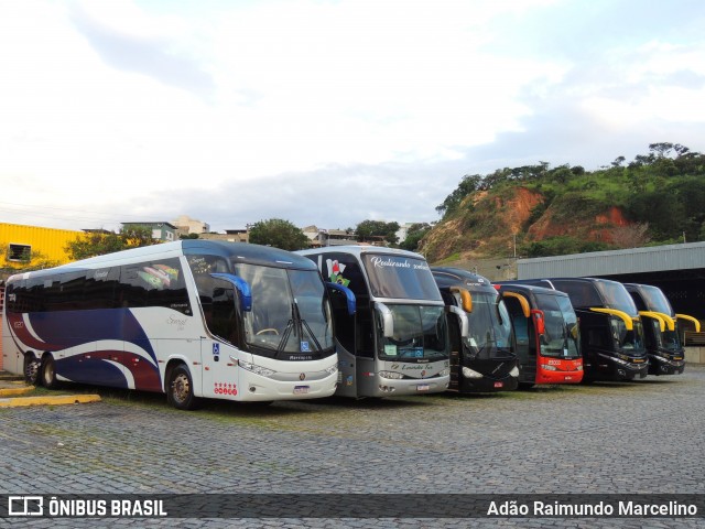 Ônibus Particulares 1020 na cidade de Belo Horizonte, Minas Gerais, Brasil, por Adão Raimundo Marcelino. Número da foto: #8491485.
