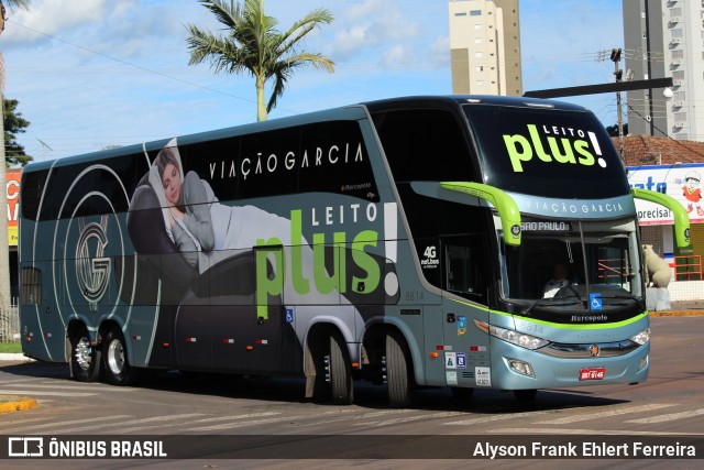 Viação Garcia 8814 na cidade de Guaíra, Paraná, Brasil, por Alyson Frank Ehlert Ferreira. Número da foto: #8492765.