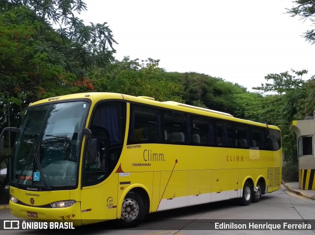 Viação Itapemirim 8815 na cidade de São Paulo, São Paulo, Brasil, por Edinilson Henrique Ferreira. ID da foto: 8492202.