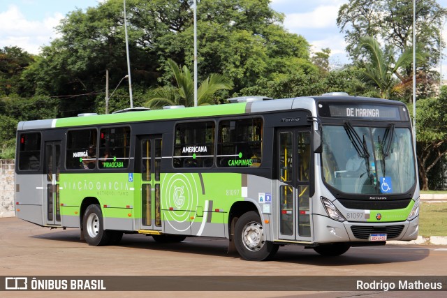 Viação Garcia 81097 na cidade de Maringá, Paraná, Brasil, por Rodrigo Matheus. Número da foto: #8497620.