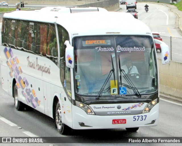 Trans Pompiani 5737 na cidade de Mairinque, São Paulo, Brasil, por Flavio Alberto Fernandes. ID da foto: 8496260.