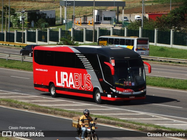 Lirabus 12117 na cidade de Campinas, São Paulo, Brasil, por Cassio Fernandes. Número da foto: #8497243.