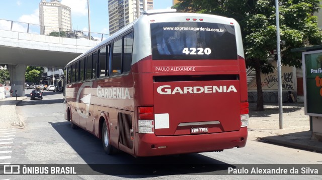 Expresso Gardenia 4220 na cidade de Belo Horizonte, Minas Gerais, Brasil, por Paulo Alexandre da Silva. ID da foto: 8500749.