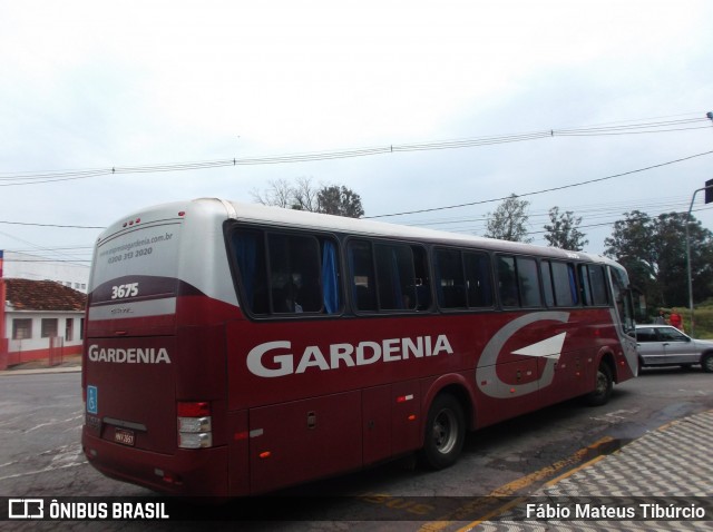 Expresso Gardenia 3675 na cidade de Três Corações, Minas Gerais, Brasil, por Fábio Mateus Tibúrcio. Número da foto: #8420878.