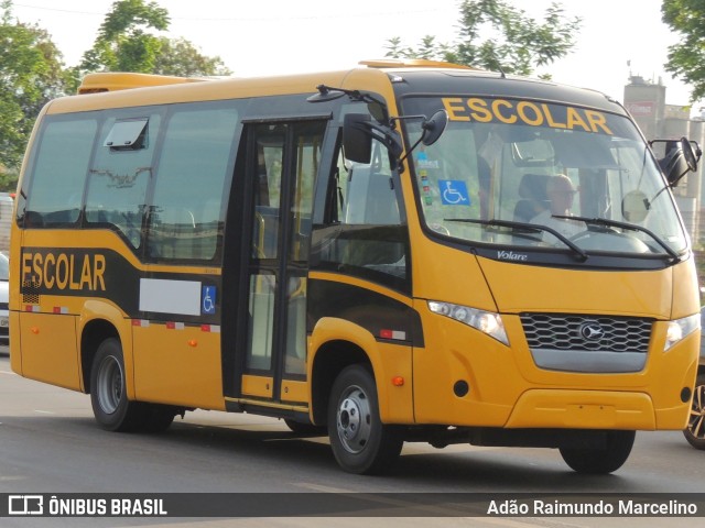 Escolares 2020 Caminho da Escola na cidade de Belo Horizonte, Minas Gerais, Brasil, por Adão Raimundo Marcelino. ID da foto: 8423024.