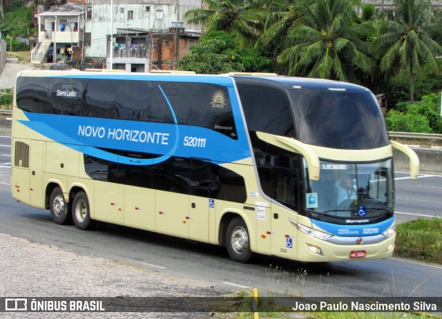 Viação Novo Horizonte 520111 na cidade de Salvador, Bahia, Brasil, por Joao Paulo Nascimento Silva. Número da foto: #8502701.