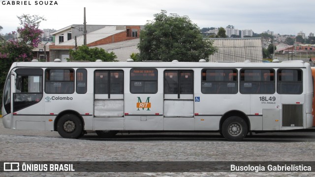 Viação Santo Ângelo 18L49 na cidade de Colombo, Paraná, Brasil, por Busologia Gabrielística. Número da foto: #8423427.